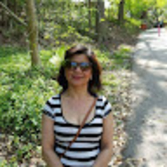 Profile Picture of Tessa Jimenez (@tessajimenez) on Poshmark