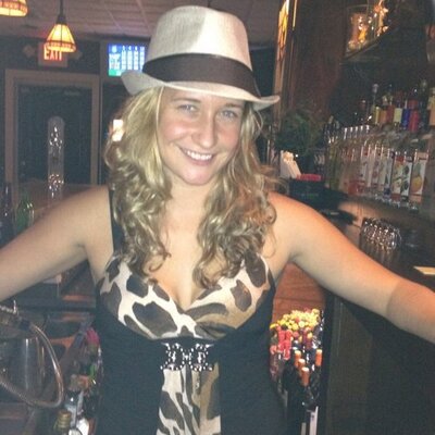 Profile Picture of Lily Doering (@Lilysrose84) on Twitter
