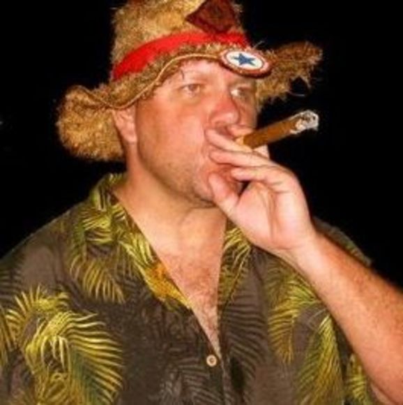 Profile Picture of Frank Furdyna (@fafurdynajr) on Poshmark