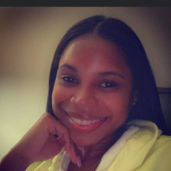 Profile Picture of Johnetta Mccauley (@netta1213) on Poshmark