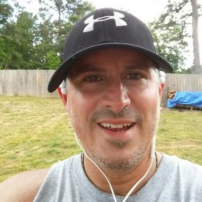 Profile Picture of Devin Lowery (@easttxhogfan) on Twitter