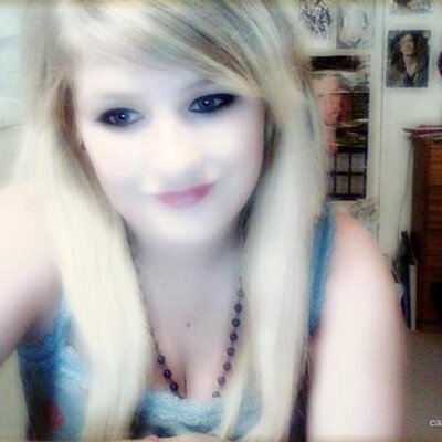 Profile Picture of Libby Daniels (@LibbyIona) on Twitter