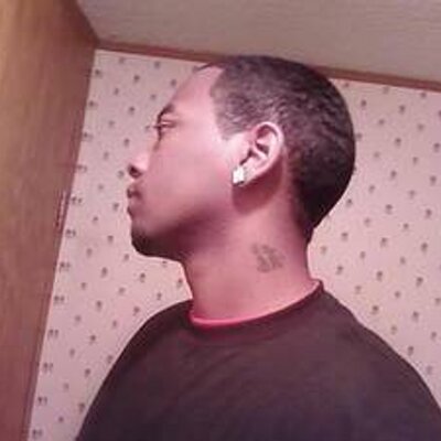 Profile Picture of Jonathon (@capone0059) on Twitter