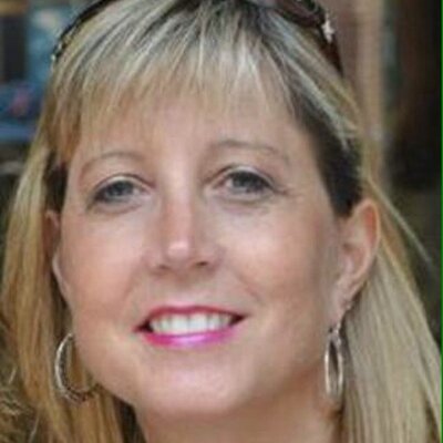 Profile Picture of Lori Cashman-Lessard (@LoriCashless) on Twitter