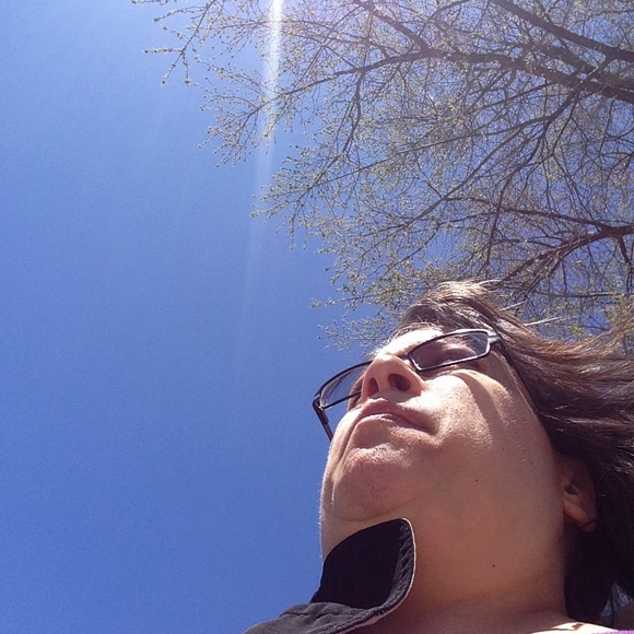Profile Picture of Denise Supon (@deniseanns) on Poshmark