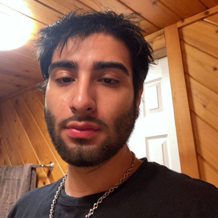 Profile Picture of Luis (@luismonroyy) on Tiktok