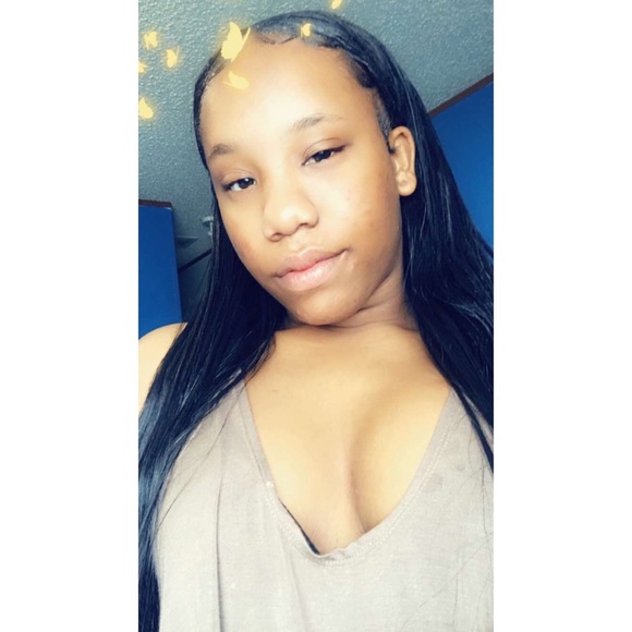 Profile Picture of Marketa Celestine (@marketa_c) on Poshmark