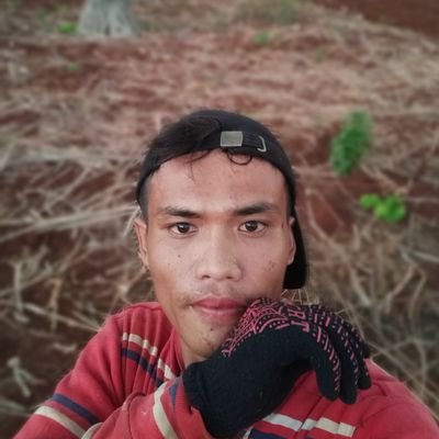 Profile Picture of อ้ายชาย สายแลั๋ม (@AiChaiSaiLam) on Twitter