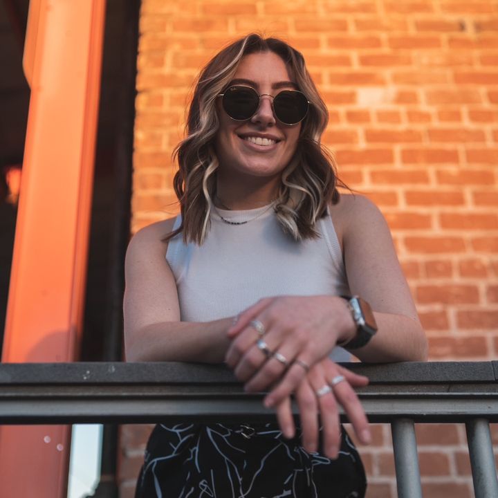 Profile Picture of McKenzie Hayes (@hayessmusic) on Tiktok