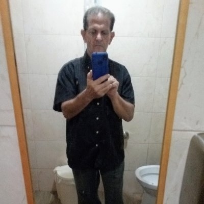 Profile Picture of William Carlone (@WilliamCarlone) on Twitter