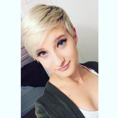 Amanda - Twitter Profile Picture of Amanda (@AmandaEckley95) on Twitter