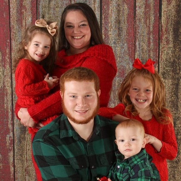 Profile Picture of Brandi Layson (@blay0212) on Poshmark