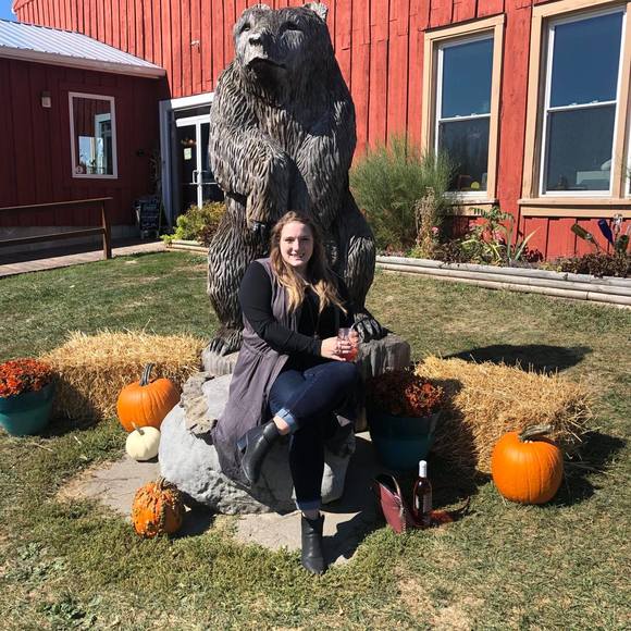 Profile Picture of Jordan Oatman (@mylovelymind) on Poshmark