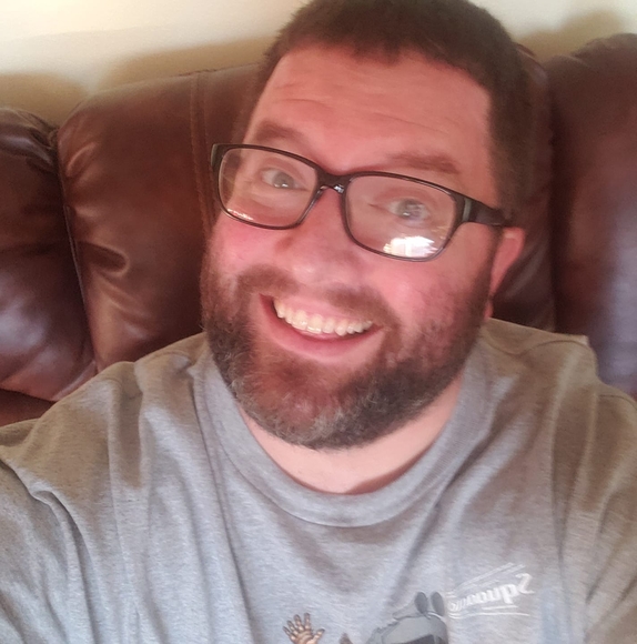 Profile Picture of Jason Wing (@wingja) on Poshmark
