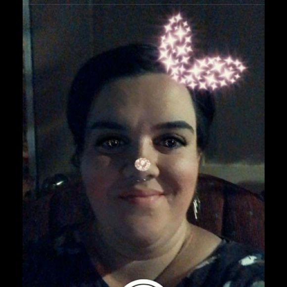 Profile Picture of Aubrey Colandria (@acola25) on Poshmark