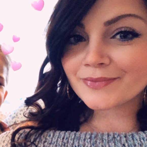 Profile Picture of Brittany Tarantola (@btarantola) on Poshmark