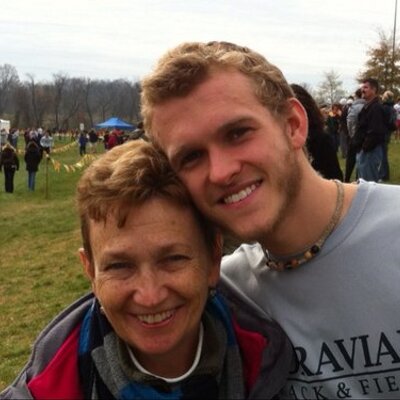 Profile Picture of tommie farrell (@tffrn54) on Twitter