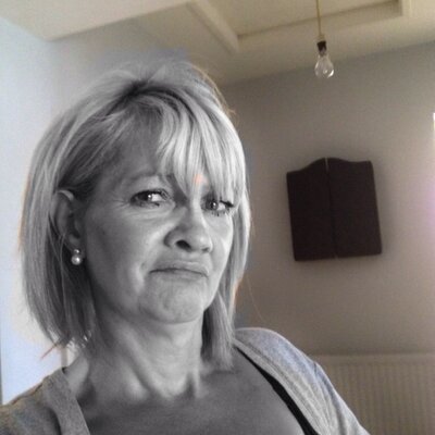 Profile Picture of Sue Phipps (@suephipps13) on Twitter