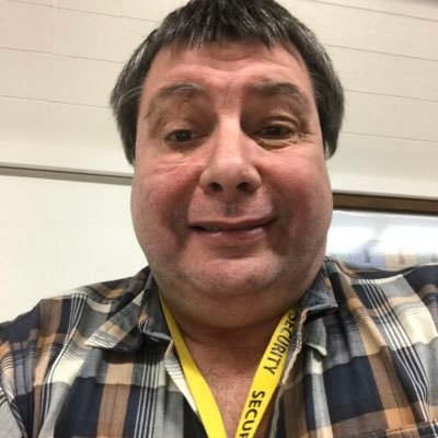 Profile Picture of Robert Hatch (@RobertHatch) on Twitter