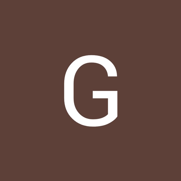 Profile Picture of Gulim Muratova (@gulimmuratova) on Poshmark