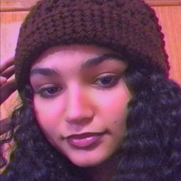 Profile Picture of Ruby Bradshaw (@lyndiah101) on Poshmark