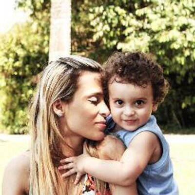 Profile Picture of Monique R S Rodrigue (@Niqueroch) on Twitter