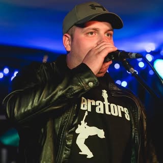 Profile Picture of Rob Moore (@moorerob) on Instagram