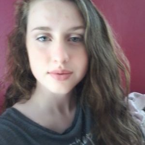 Profile Picture of Libby Wallace (@LibbyWallace10) on Twitter