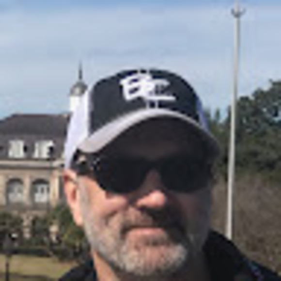 Profile Picture of John Jacks (@jpjacksiii) on Poshmark