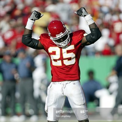 Profile Picture of Lafferty Daniel (@M_twice11) on Twitter