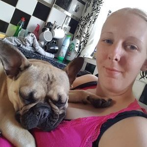 Profile Picture of Hayley Joan Helsby (@HelsbyJoan) on Twitter