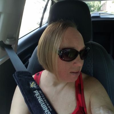 Profile Picture of Donna Grosskinsky (@DGrosskinsky) on Twitter
