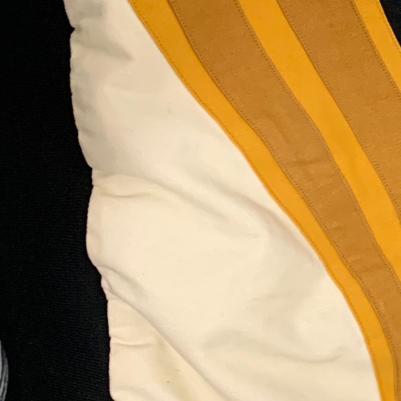 Anthony Sermeno - Poshmark Profile Picture of Anthony Sermeno (@anthonysermeno) on Poshmark