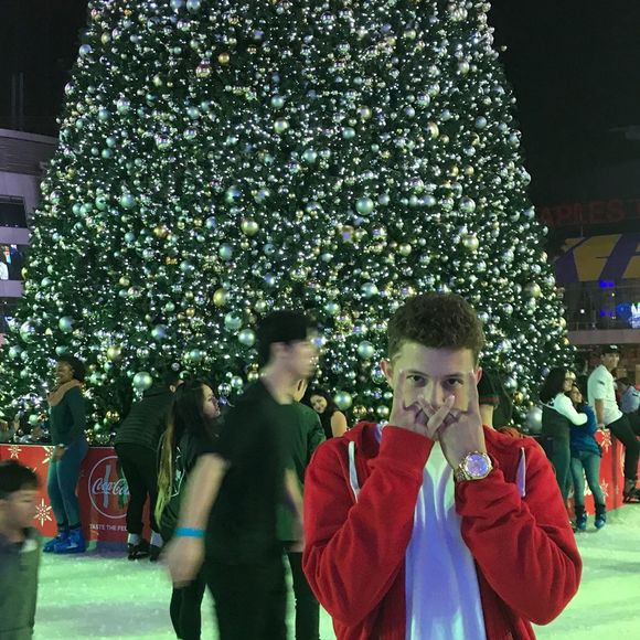 Profile Picture of Michael Martinez (@mikkeymike) on Poshmark