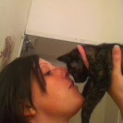 Profile Picture of Alice Weller (@aliceweller8215) on Youtube