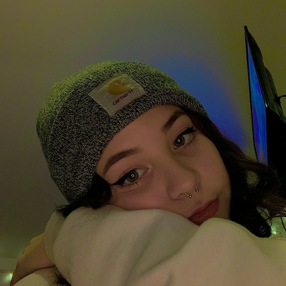 Profile Picture of Lindsey Dunaiski (@ldunaiski) on Poshmark