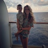 Profile Picture of Ashlee Hicks (@ashlee-hicks-8) on Quora