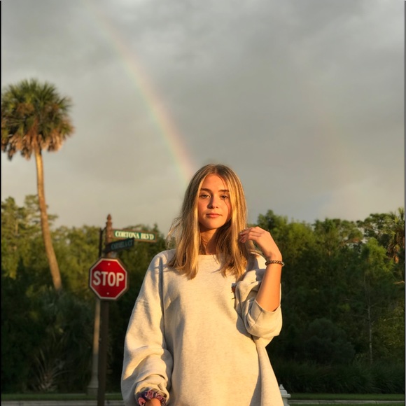 Profile Picture of Annika Dobrick (@annikadob) on Poshmark