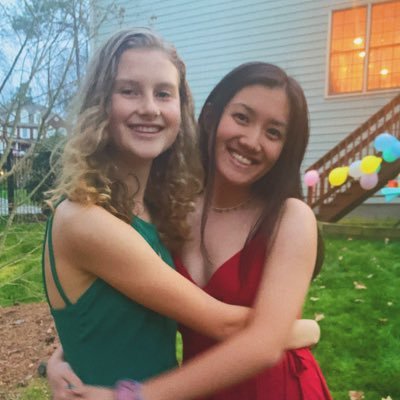 Profile Picture of Caroline Zhao (@carolineczhao) on Twitter