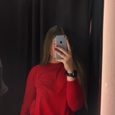 Profile Picture of Océ (@OceaneDuplouy) on Twitter