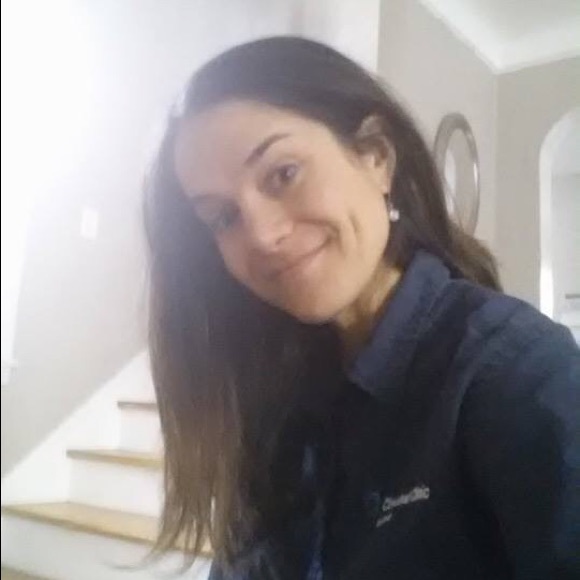 Profile Picture of Marlo Miceli (@misslalo) on Poshmark