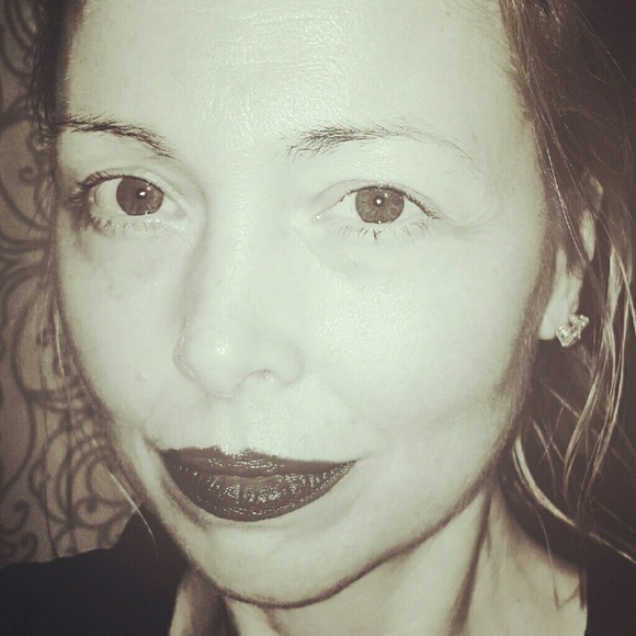 Profile Picture of Kimberly Keller (@americanjypsy69) on Poshmark