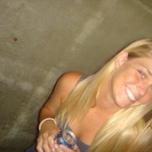 Profile Picture of Carly Baxter (@xocarly) on Myspace