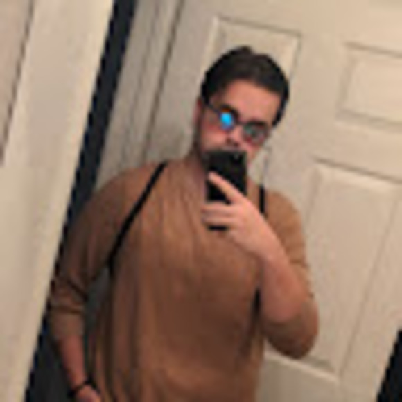 Profile Picture of Tyler Dodd (@tylerd04) on Poshmark