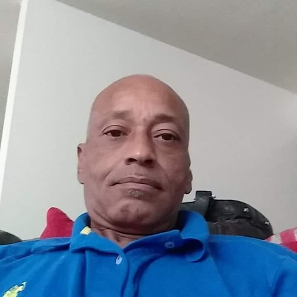 Profile Picture of John Miers (@johnmiers57) on Poshmark