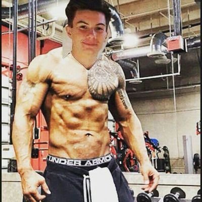 Profile Picture of George Simonson (@GeorgeSimonson3) on Twitter