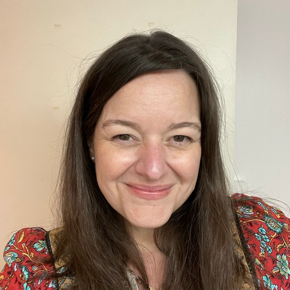 Profile Picture of Erin Filby (@erinfilby) on Poshmark