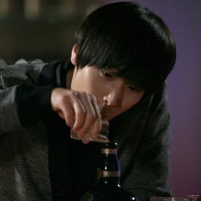 Profile Picture of Ku Yeon Shim (@yeonshim) on Twitter