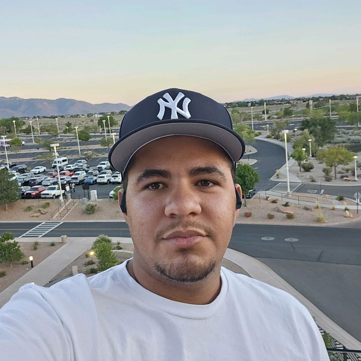 Profile Picture of galle (@galle6190) on Tiktok