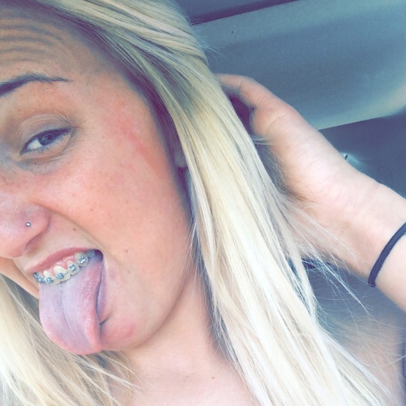 Profile Picture of Morgan Pynenberg (@mpynenberg03) on Poshmark